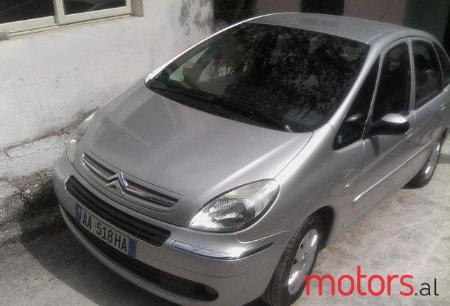 2006' Citroen Xsara Picasso photo #1
