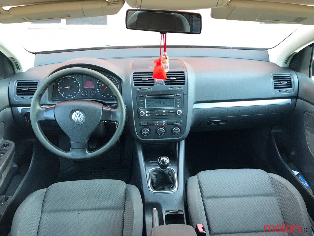 2005' Volkswagen Golf 2.0 TDI MANUAL photo #5
