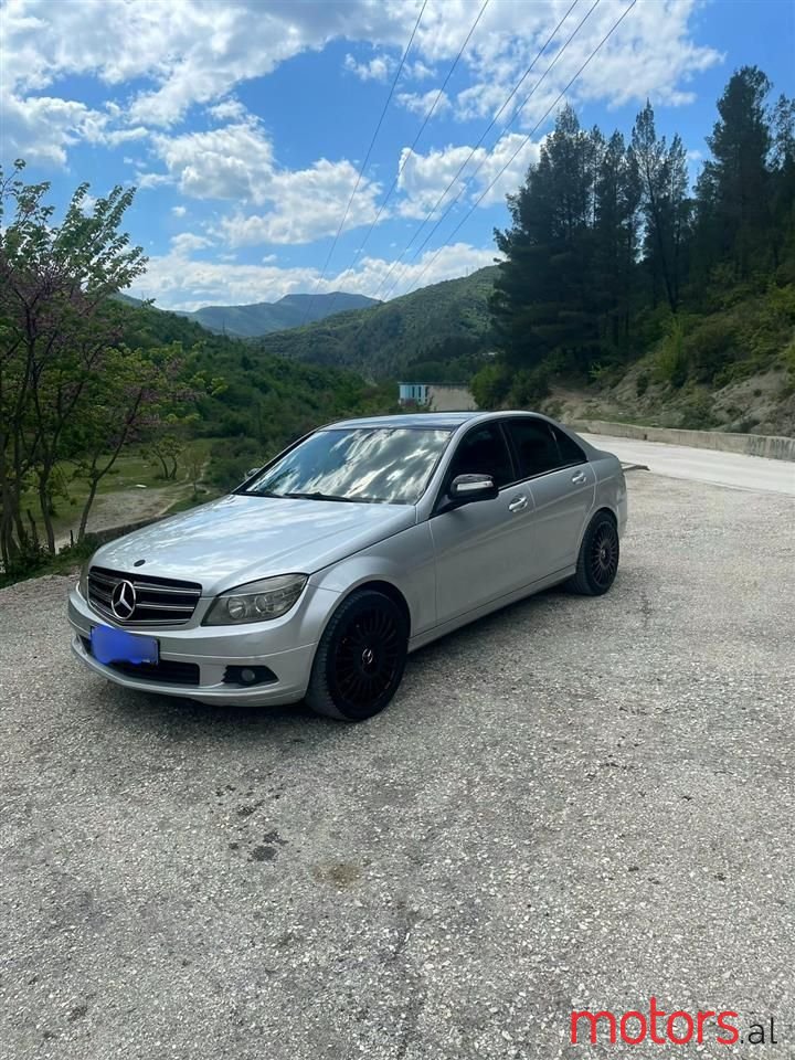 2008' Mercedes-Benz C 220 photo #1