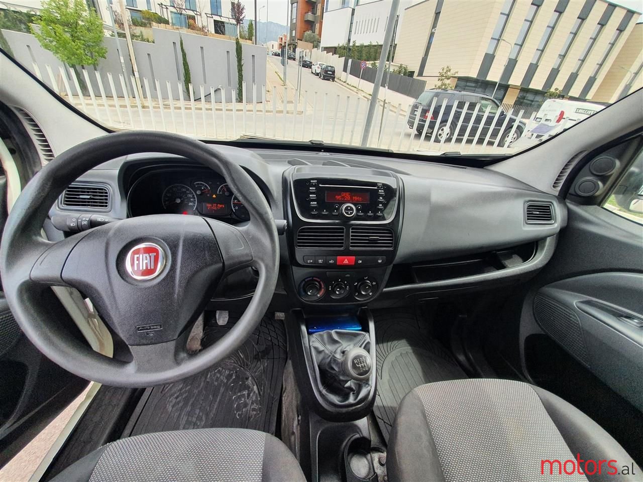 2010' Fiat Doblo photo #4