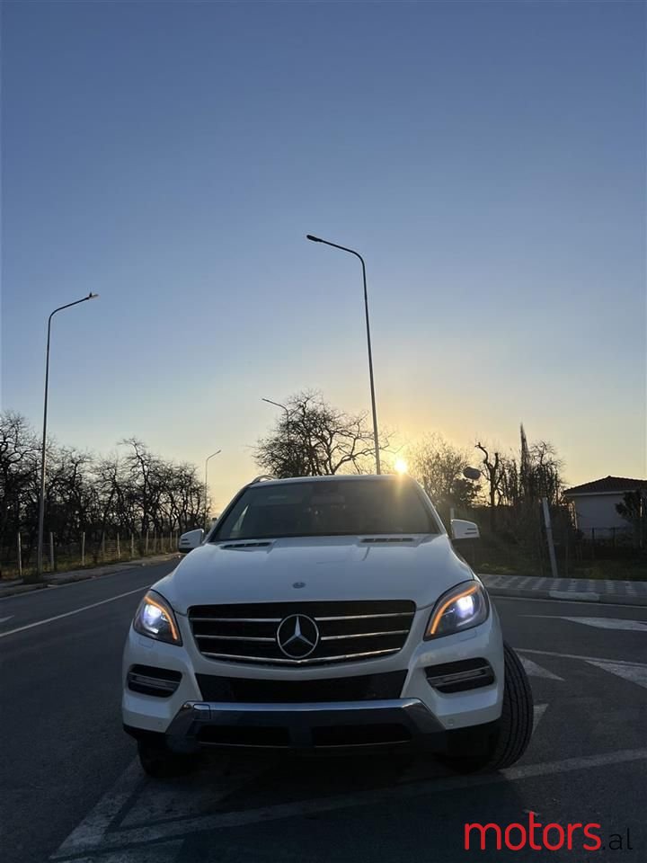 2013' Mercedes-Benz ML 350 photo #1