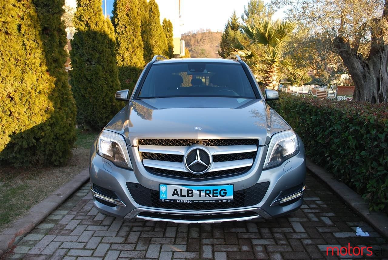 2013' Mercedes-Benz GLK 200 photo #1