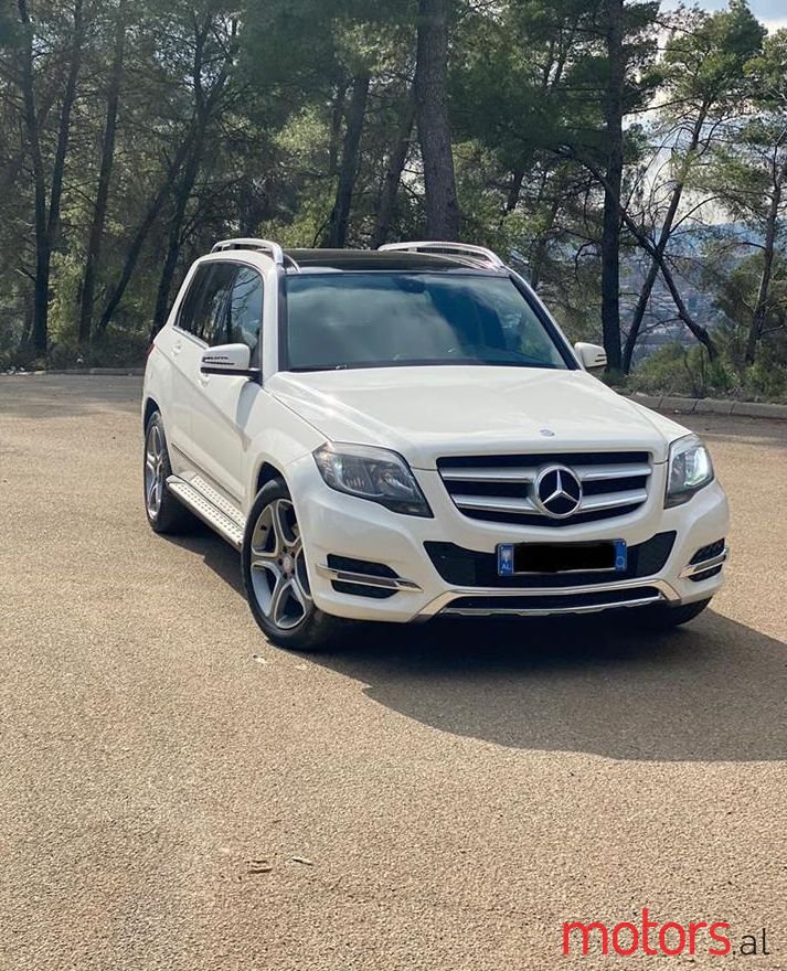 2014' Mercedes-Benz GLK 220 photo #1