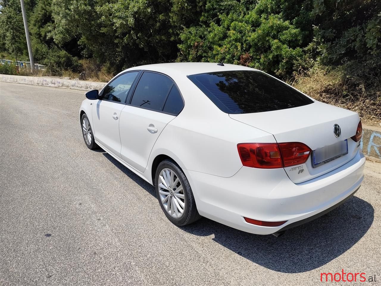 2013' Volkswagen Jetta photo #3
