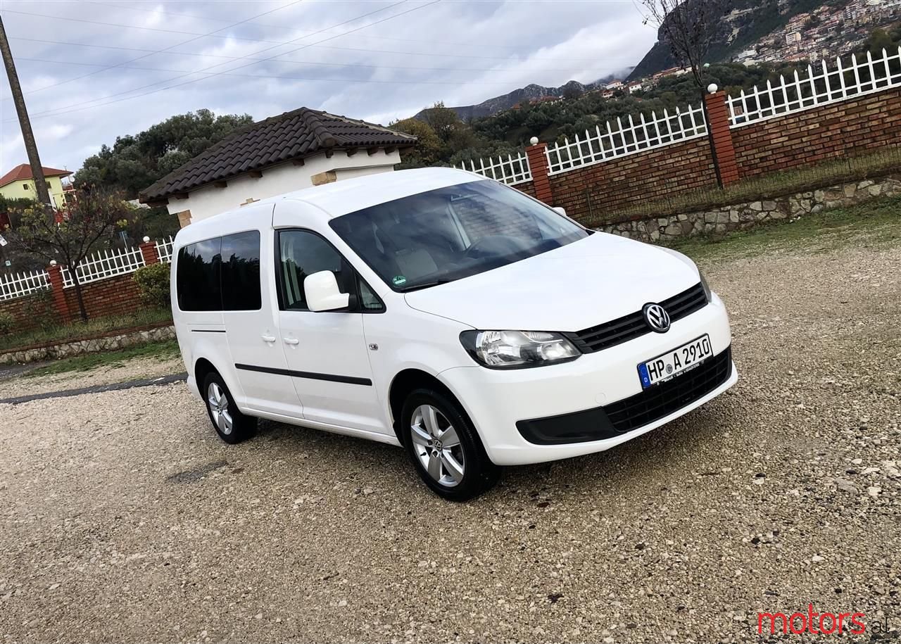 2013' Volkswagen Caddy photo #1