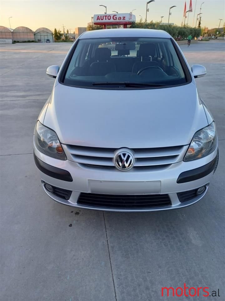 2006' Volkswagen Golf Plus photo #6