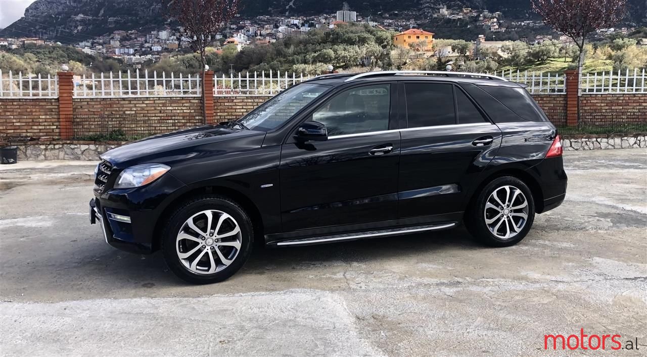 2012' Mercedes-Benz ML 350 photo #4