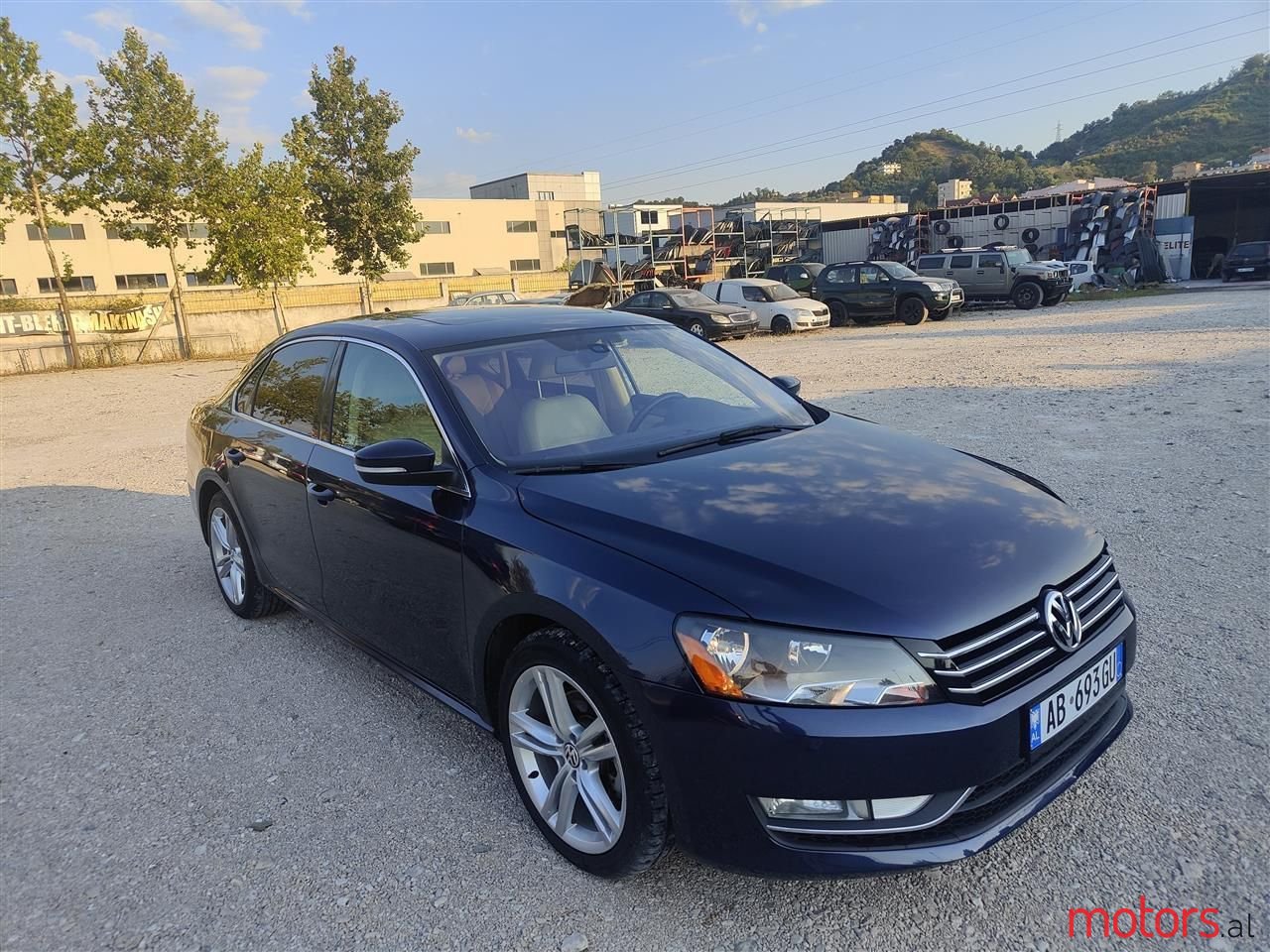 2015' Volkswagen Passat photo #3