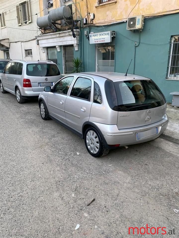 2004' Opel Corsa photo #4