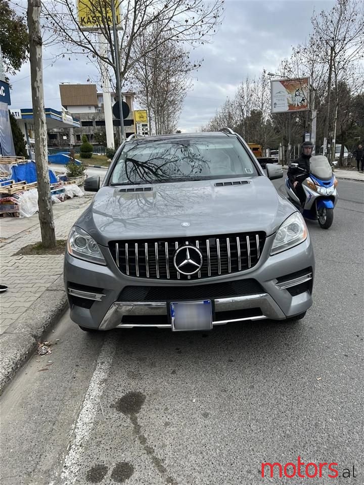 2012' Mercedes-Benz ML 350 photo #1
