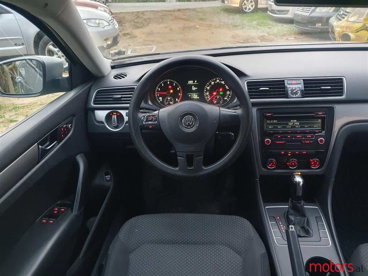 2014' Volkswagen Passat photo #6