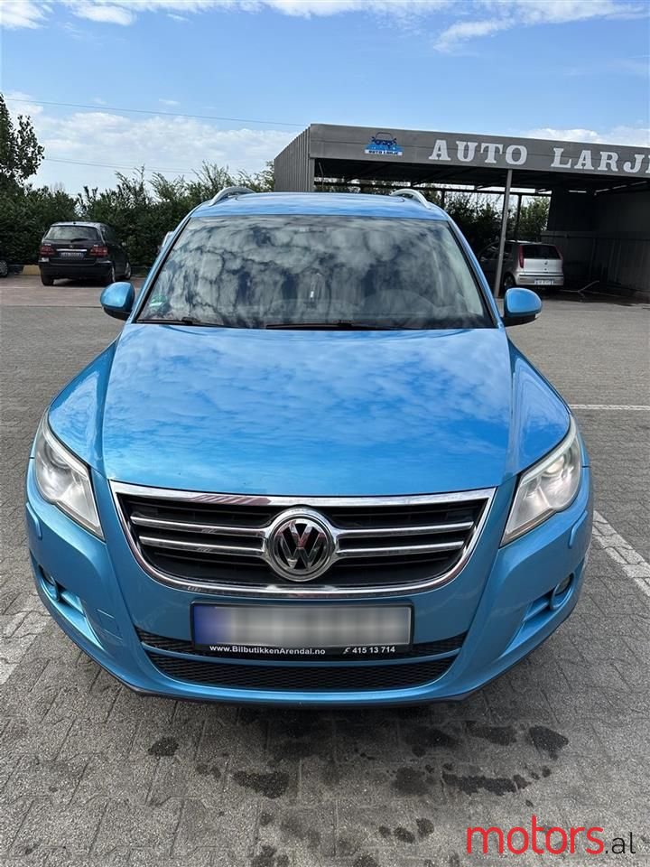 2008' Volkswagen Tiguan photo #1