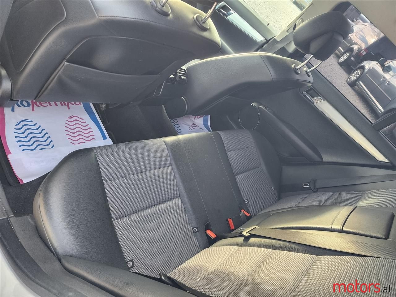 2008' Mercedes-Benz C 200 photo #6