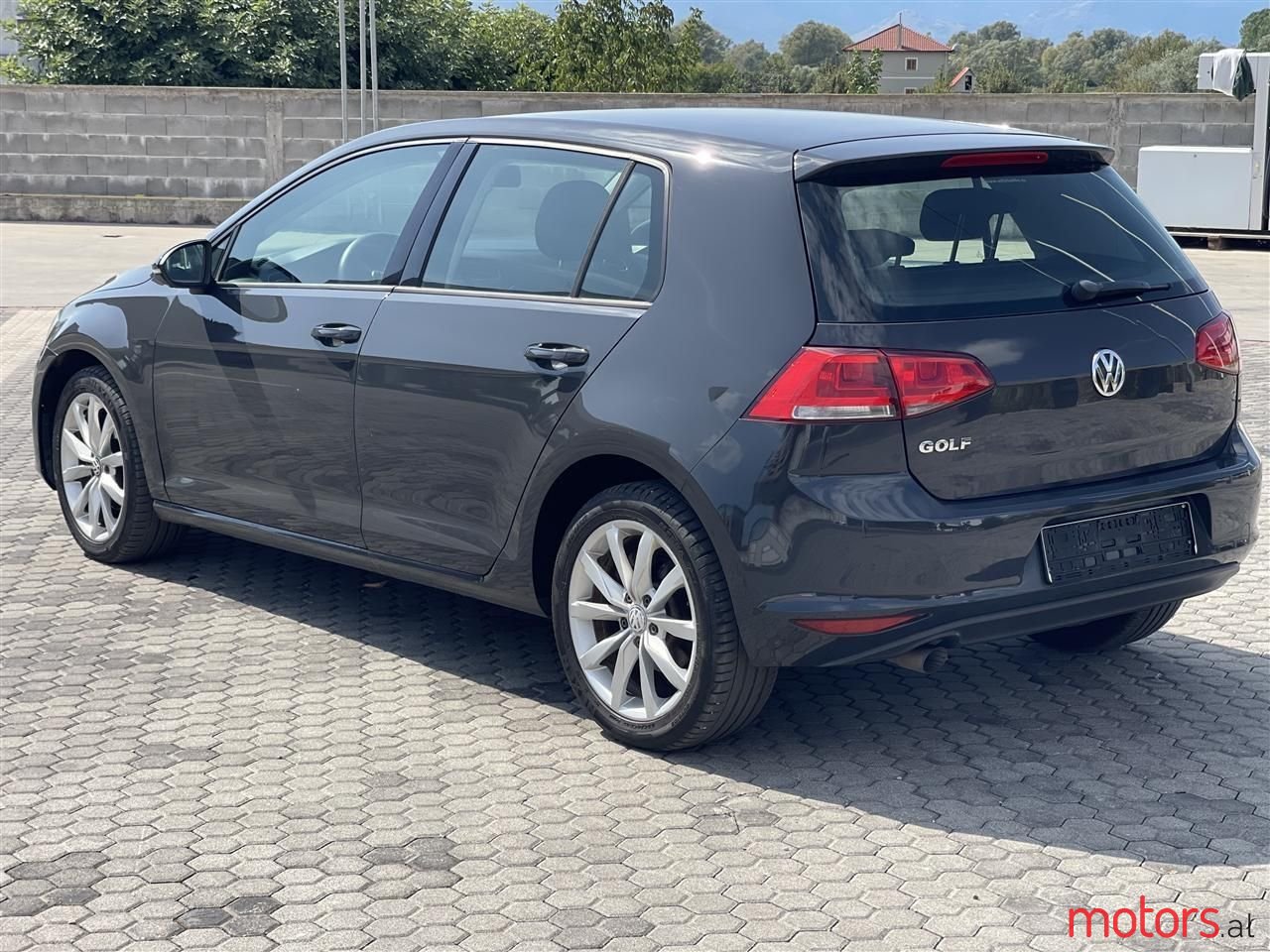 2014' Volkswagen Golf photo #5