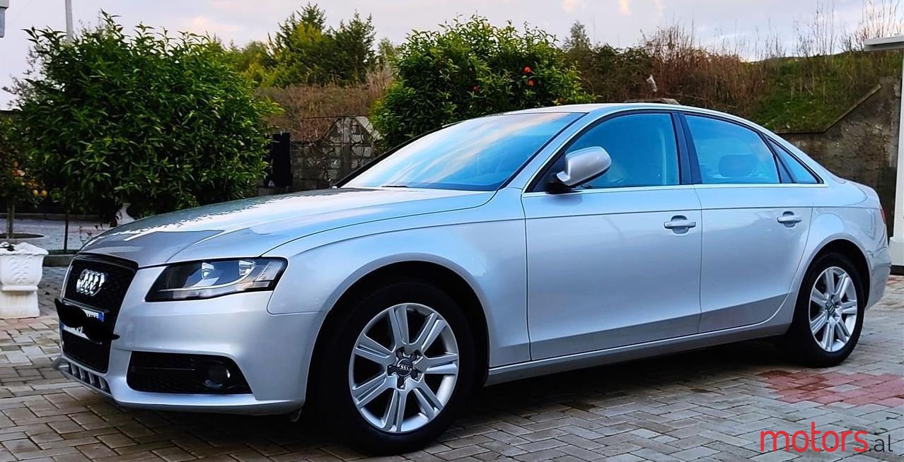 2010' Audi A4 photo #1