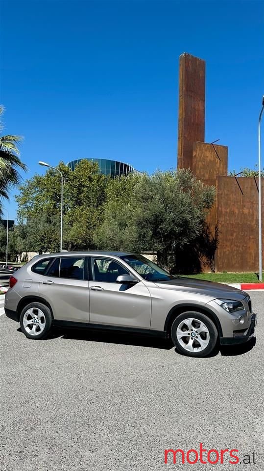 2013' BMW X1 photo #1