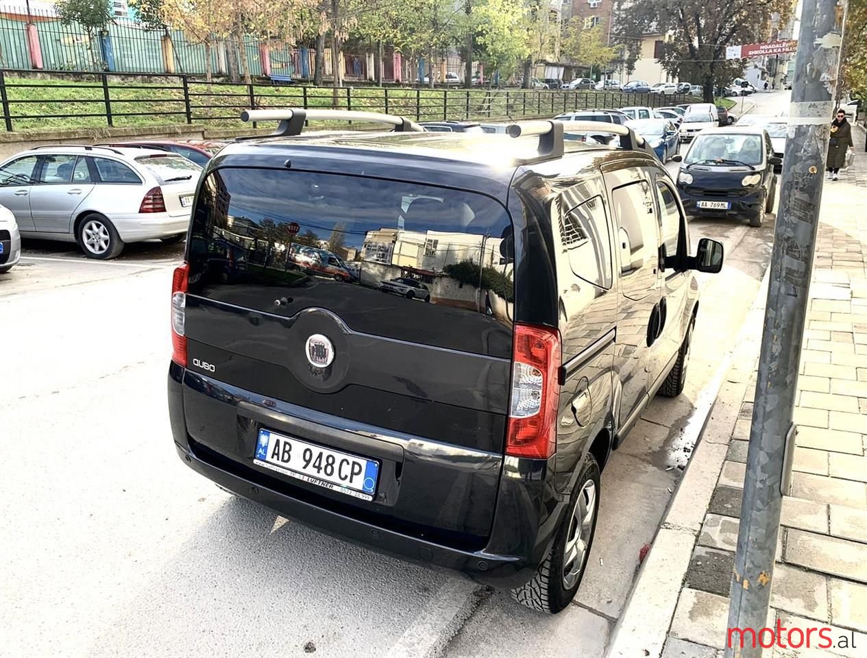 2009' Fiat QUBO photo #2