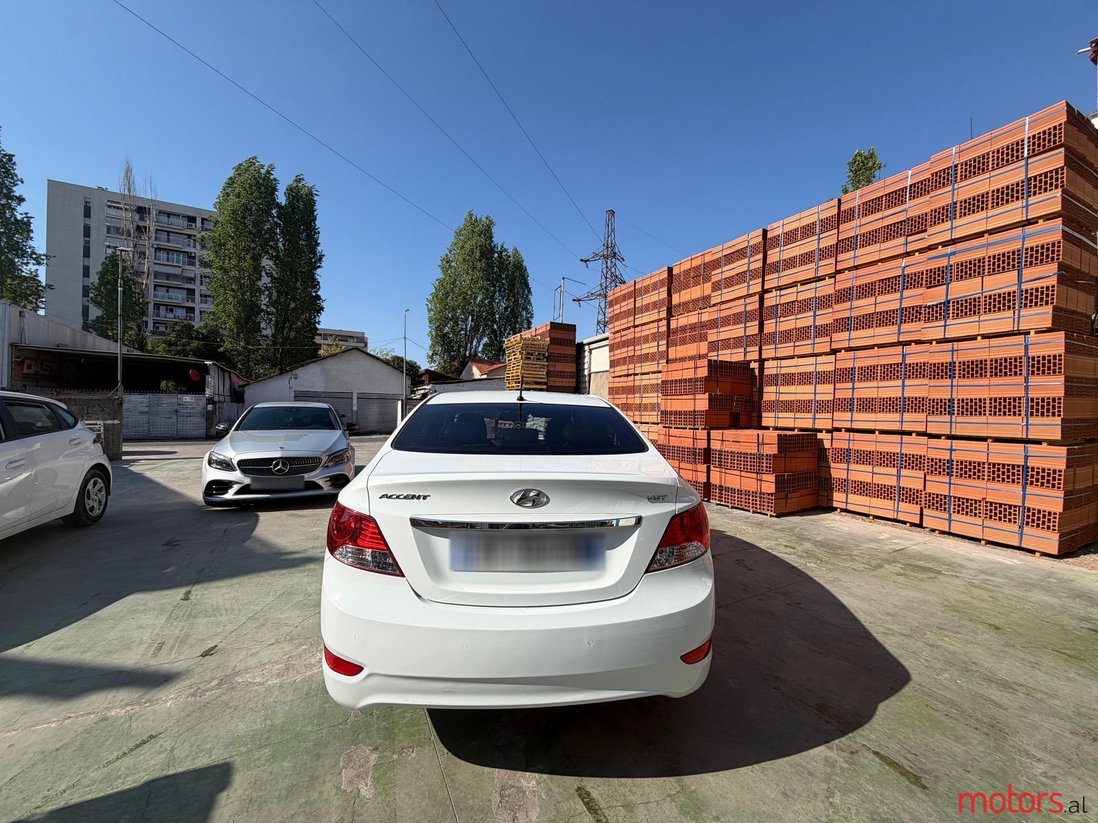 2013' Hyundai Accent photo #4