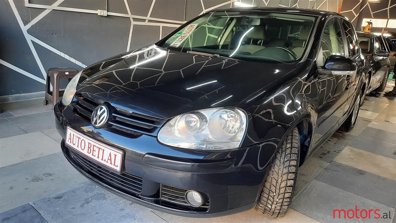 2007' Volkswagen Golf photo #1