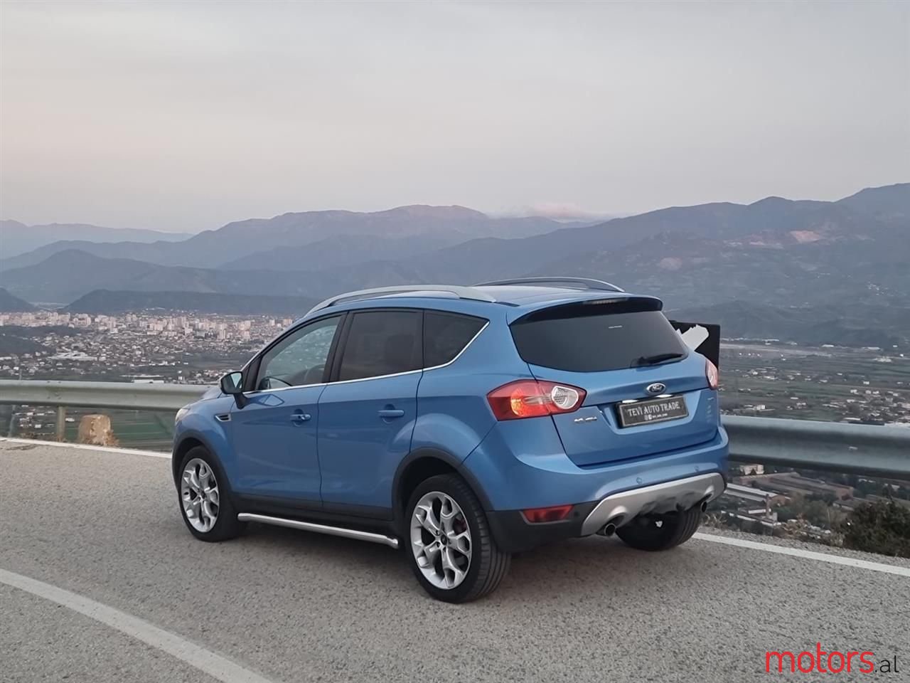 2010' Ford Kuga photo #3