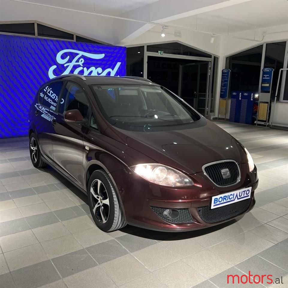 2008' SEAT Altea photo #4