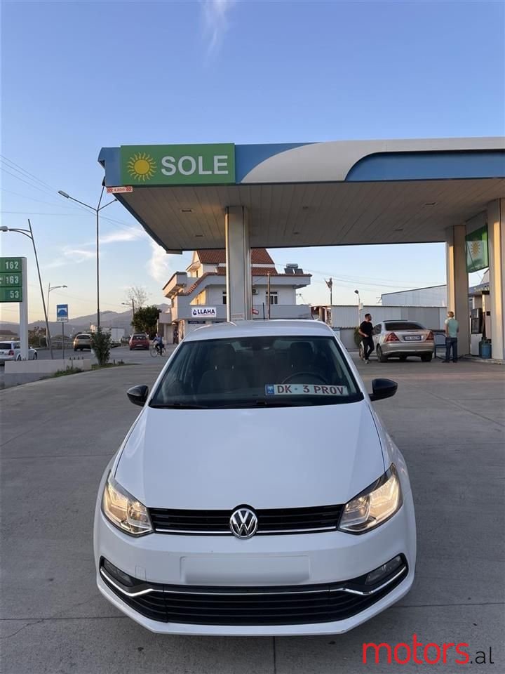 2014' Volkswagen Polo photo #1