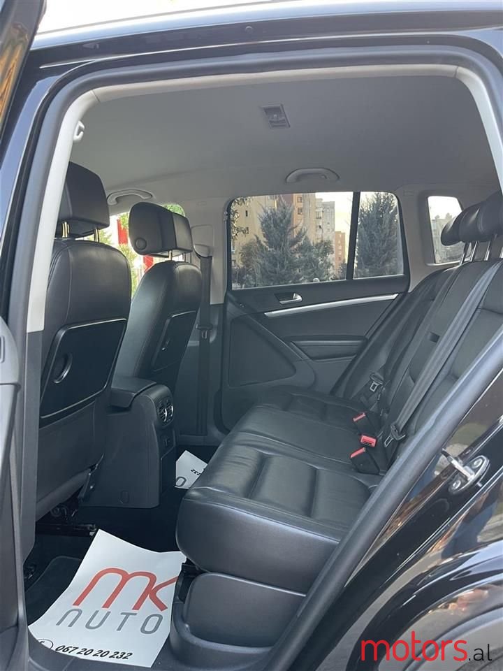 2014' Volkswagen Tiguan photo #3