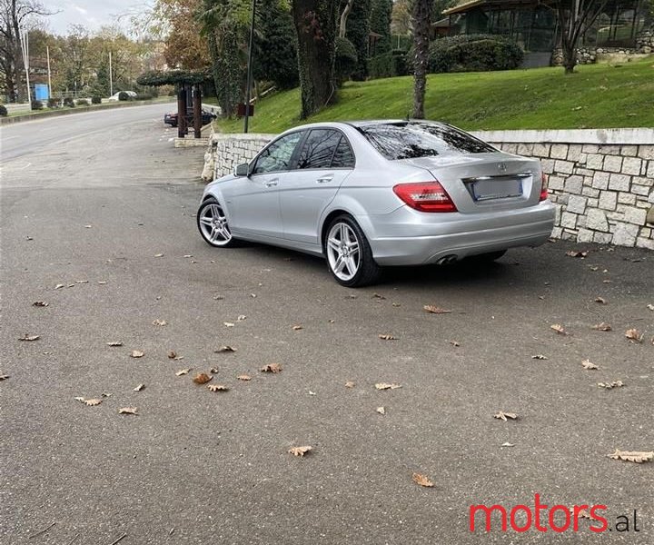 2011' Mercedes-Benz C 220 photo #4