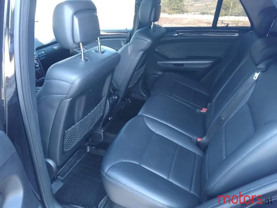 2009' Mercedes-Benz ML 320 photo #4