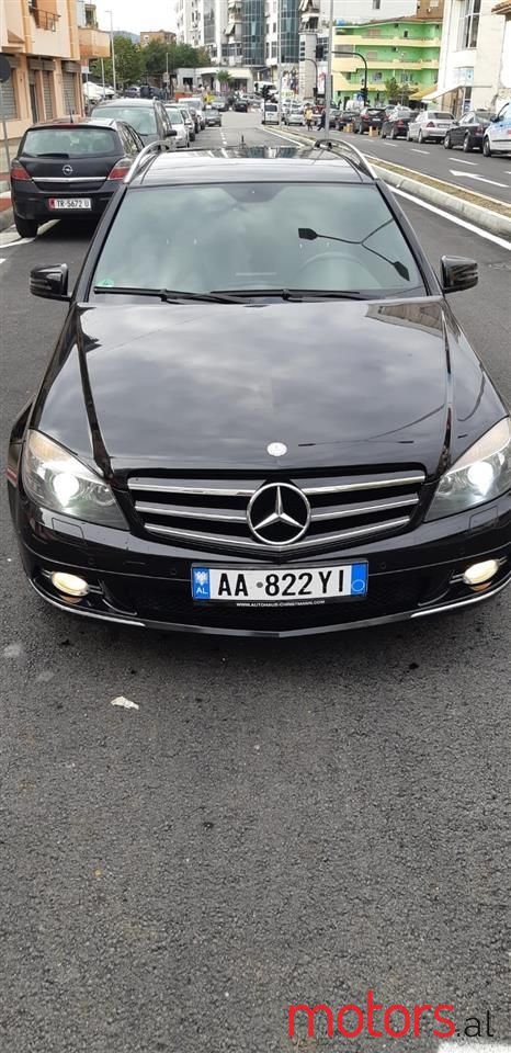 2009' Mercedes-Benz C 200 photo #2