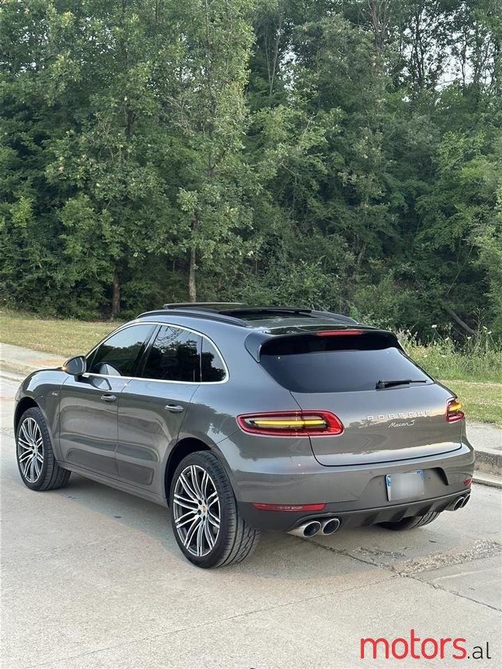 2015' Porsche Macan photo #5