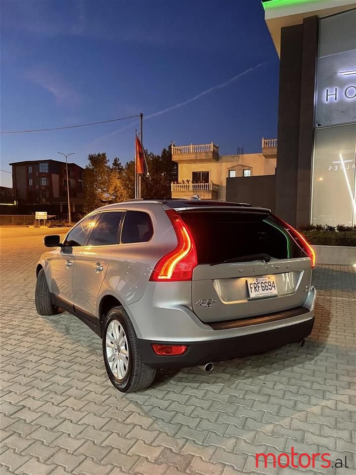 2010' Volvo Xc 60 photo #2