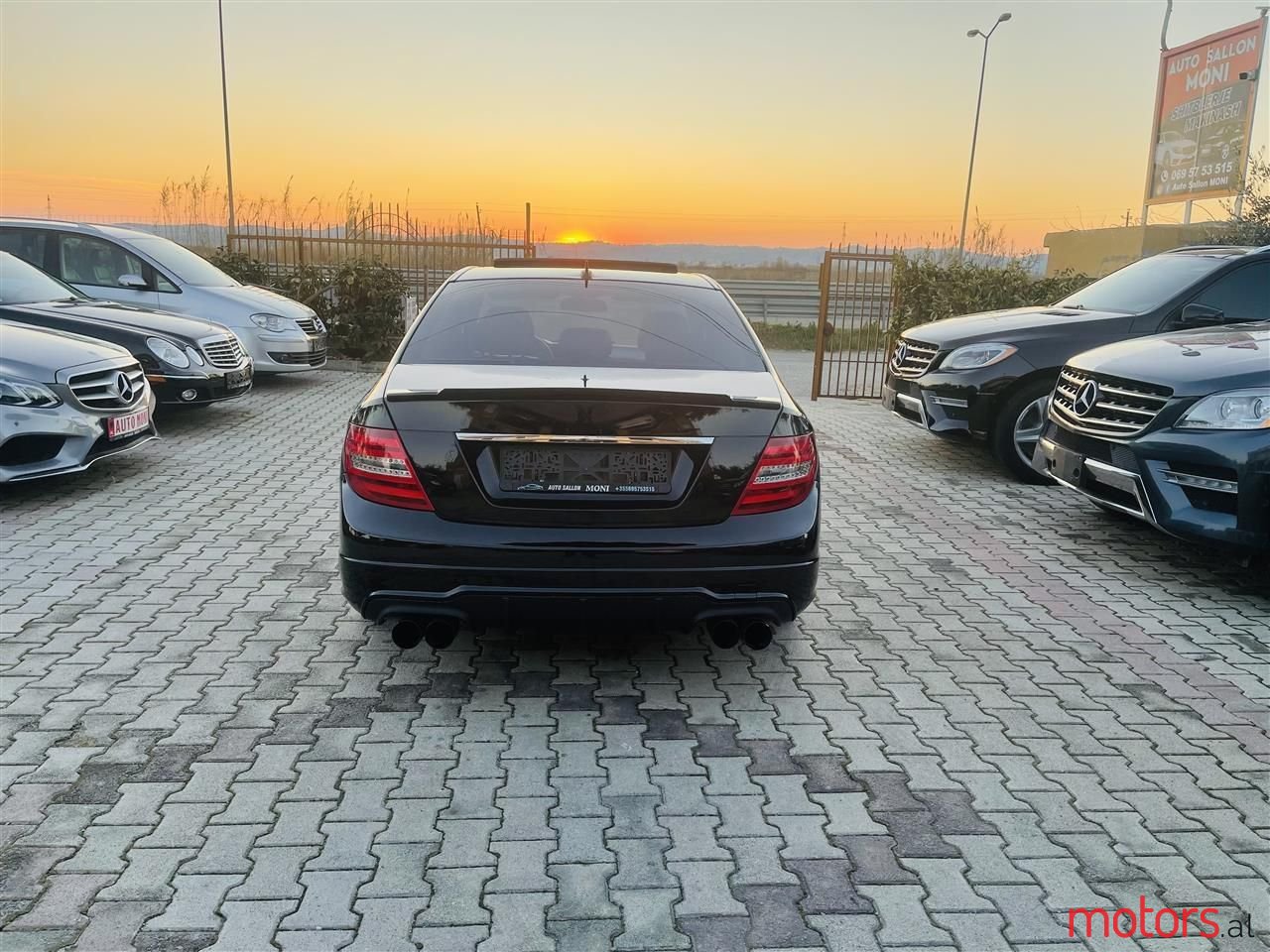 2012' Mercedes-Benz C 250 photo #6