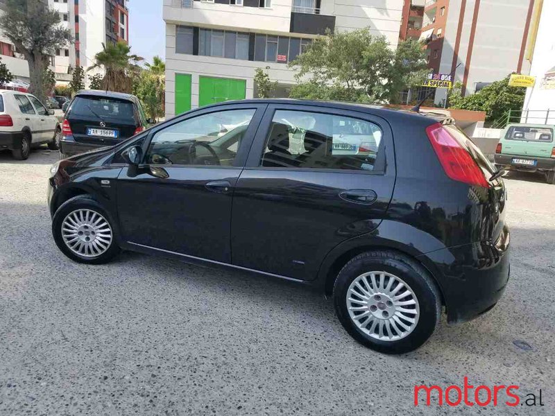 2008' Fiat Punto photo #1