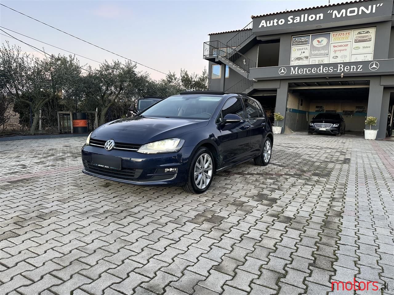 2016' Volkswagen Golf photo #5