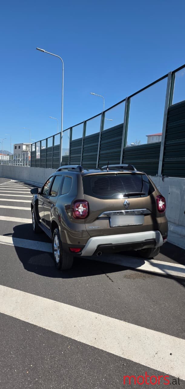2020' Renault Duster photo #5