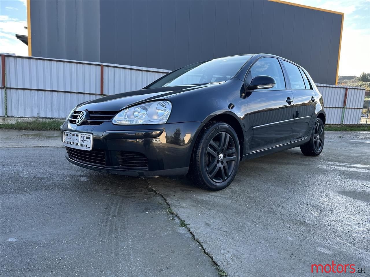 2008' Volkswagen Golf photo #1