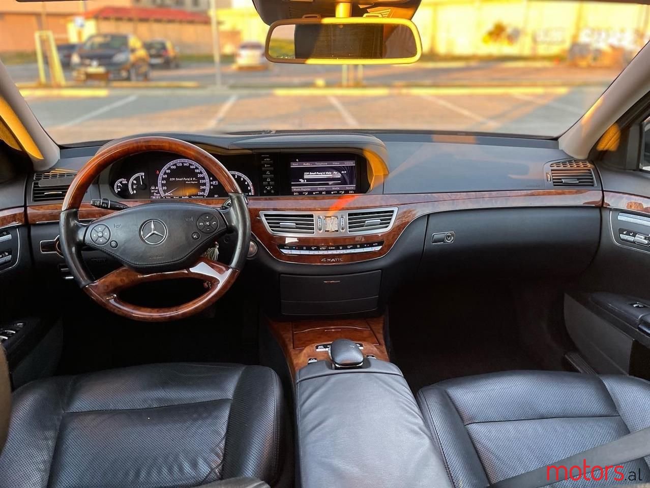 2012' Mercedes-Benz S 350 photo #4