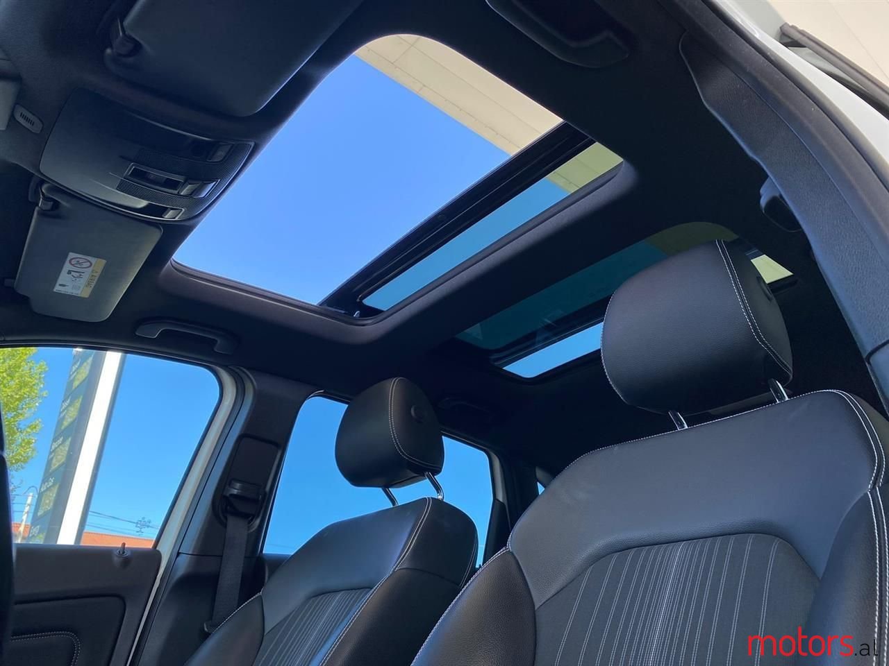 2015' Mercedes-Benz B 200 photo #6