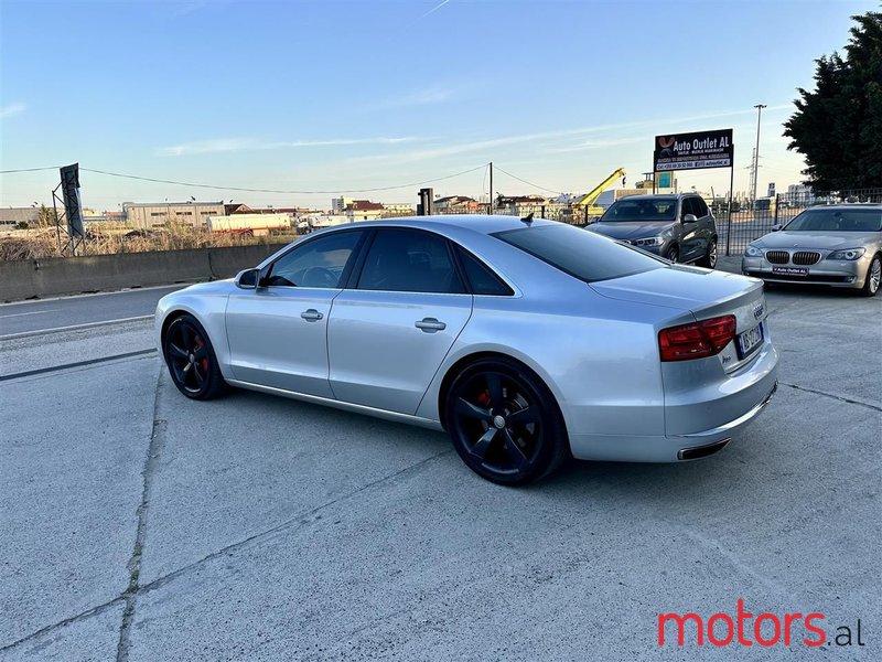 2011' Audi A8 photo #3