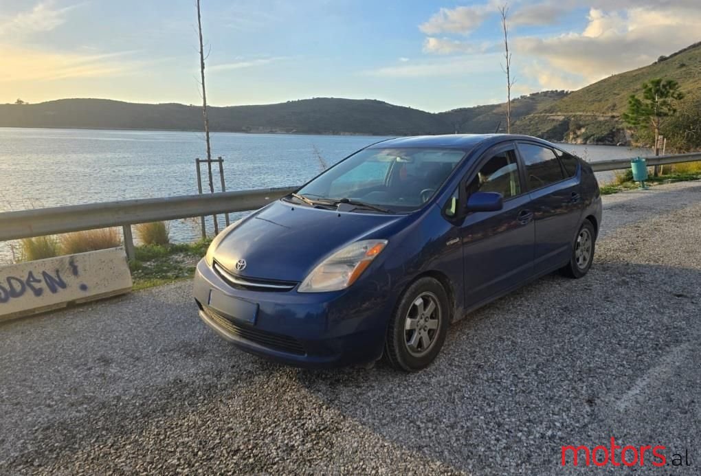 2009' Toyota Prius photo #3