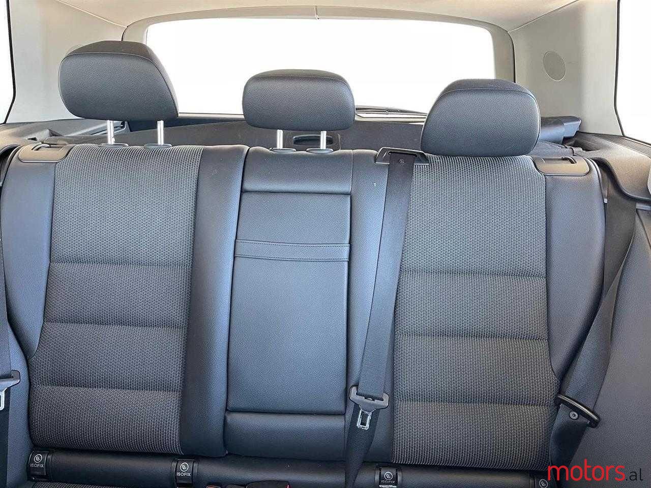 2011' Mercedes-Benz GLK 220 photo #5