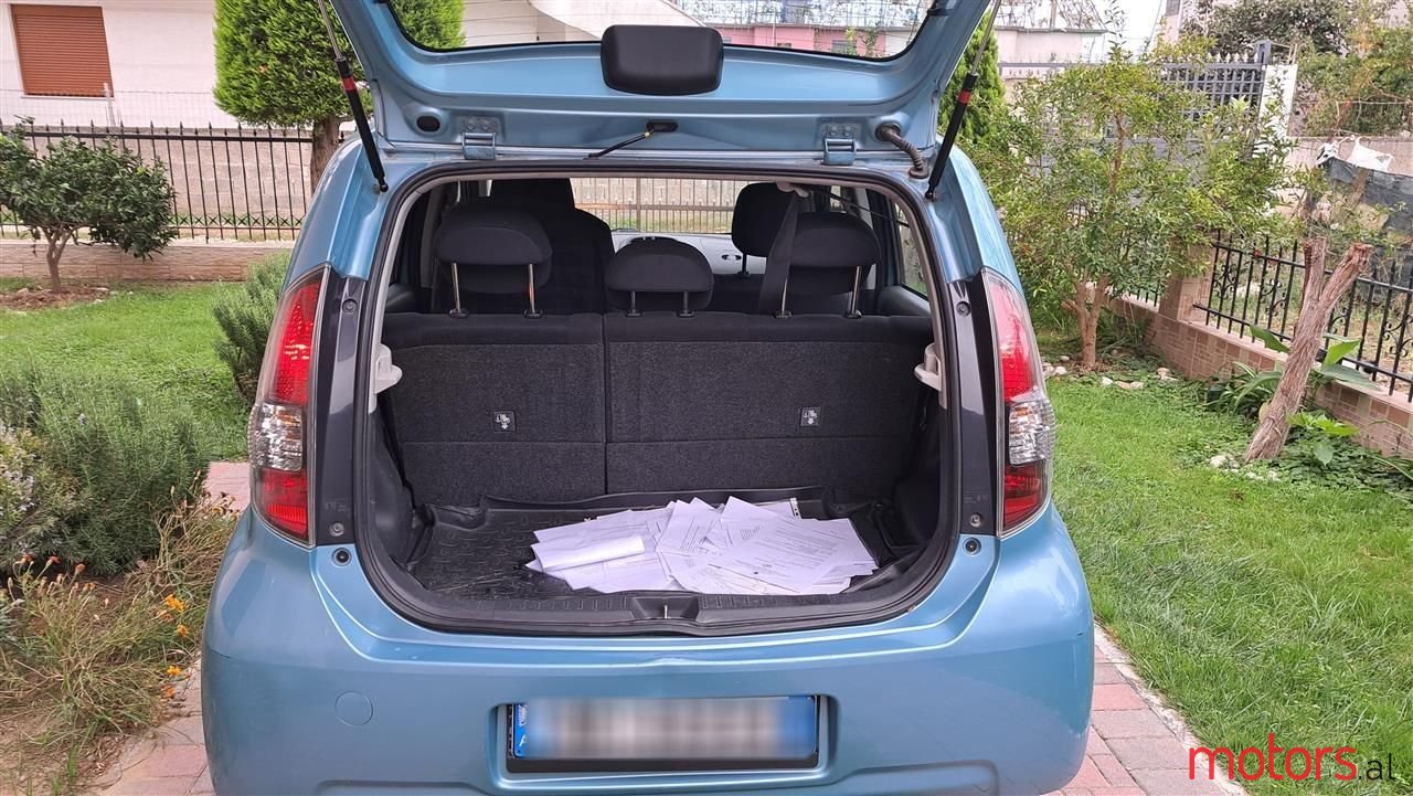 2010' Subaru Justy photo #5