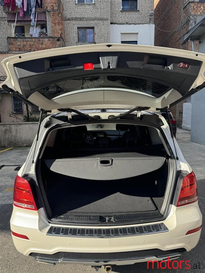 2014' Mercedes-Benz GLK 250 photo #3