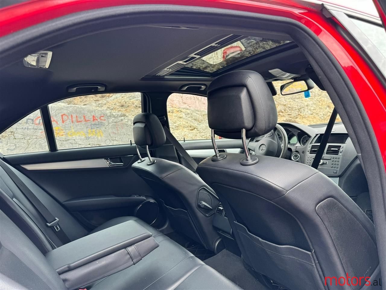 2010' Mercedes-Benz C 300 photo #6