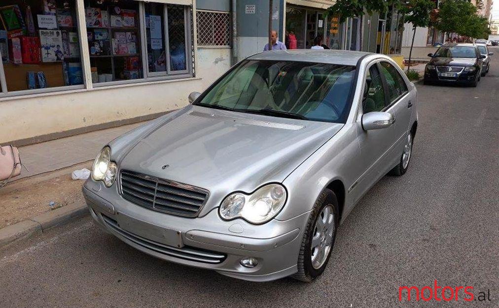 2005' Mercedes-Benz C 180 photo #1