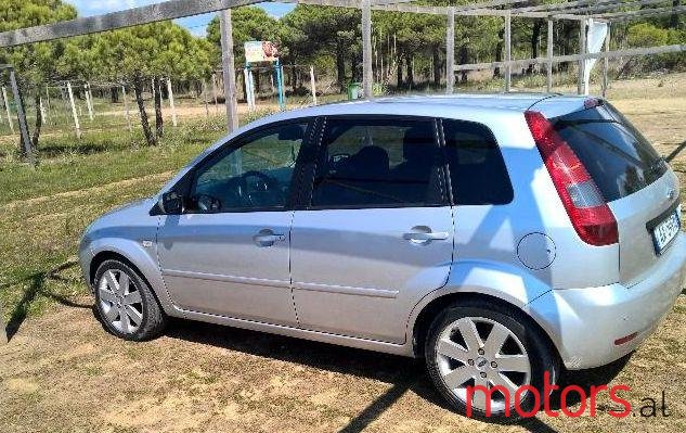 2005' Ford Fiesta photo #1