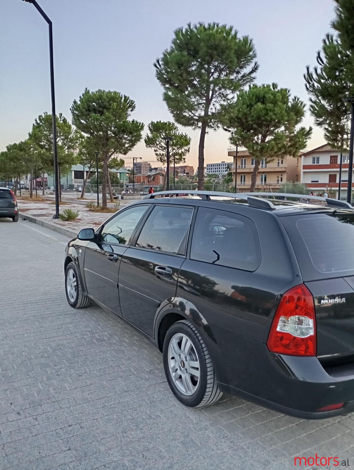 2009' Chevrolet Nubira photo #5