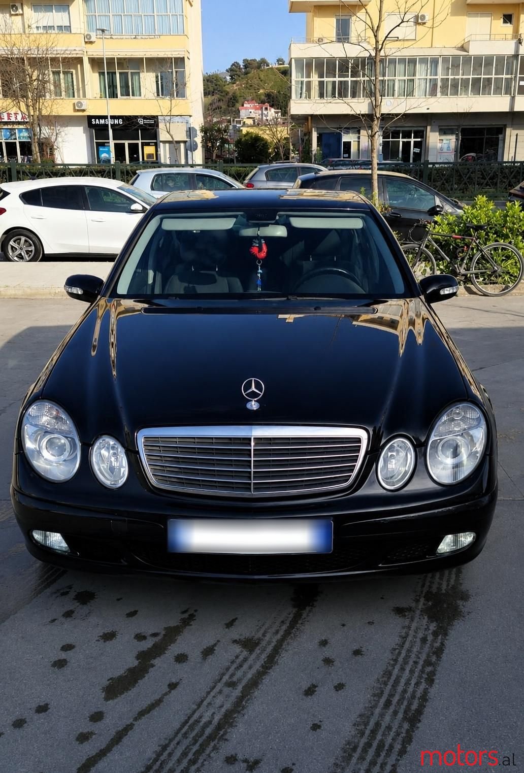 2005' Mercedes-Benz E 200 photo #1