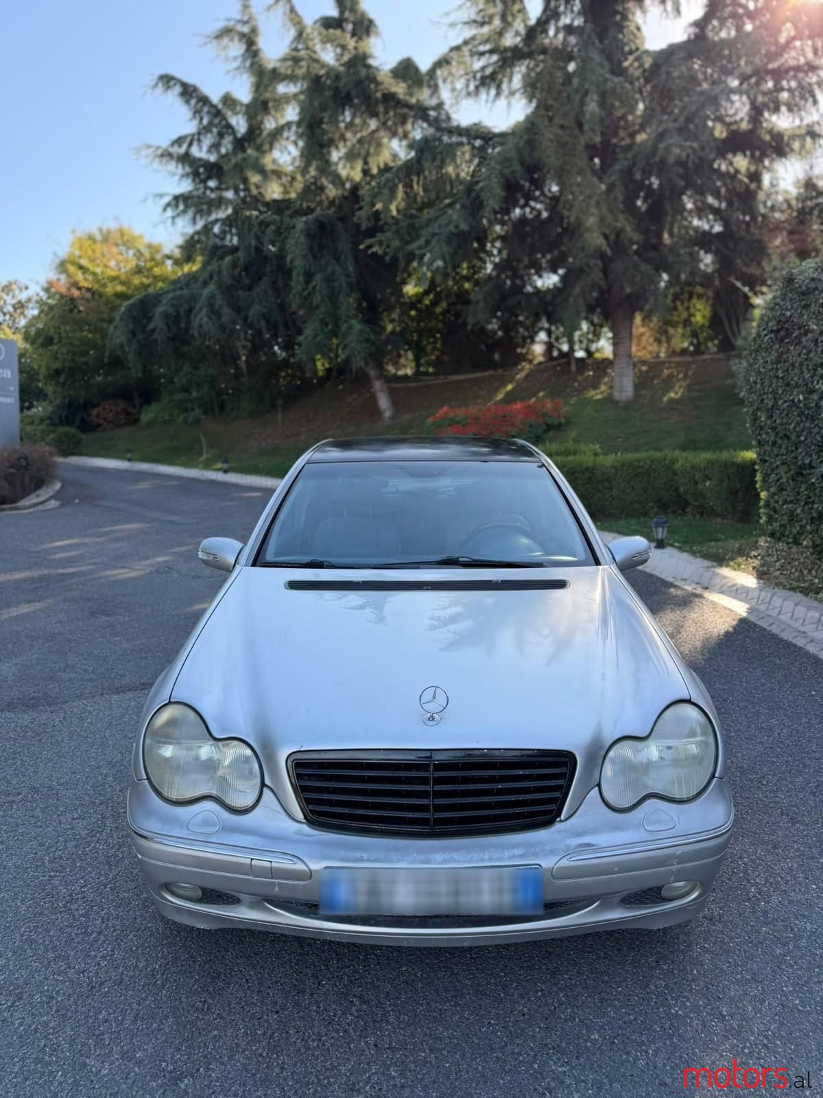 2002' Mercedes-Benz 220 photo #3